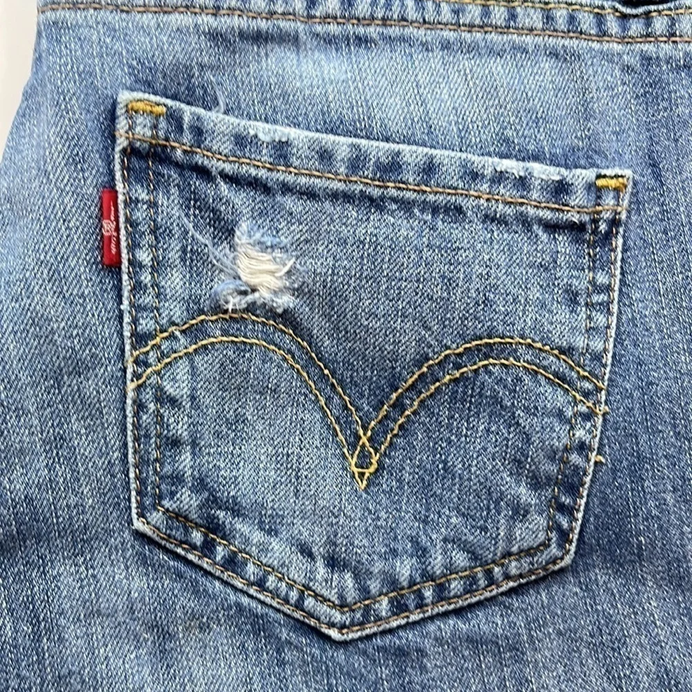 Levi’s Black Label Size 1